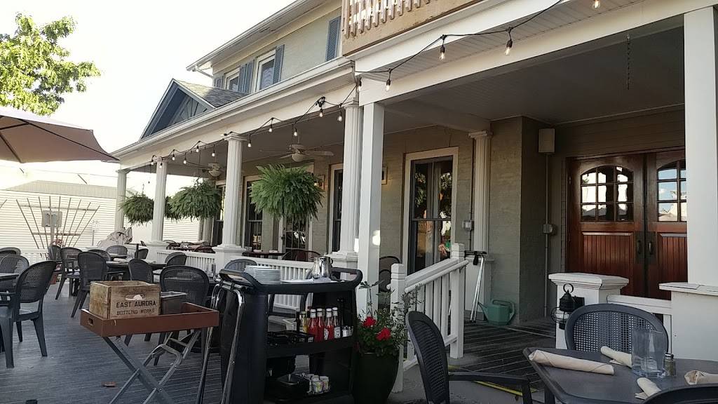 Ricks On Main | restaurant | 687 E Main St, East Aurora, NY 14052, USA | 7166521253 OR +1 716-652-1253