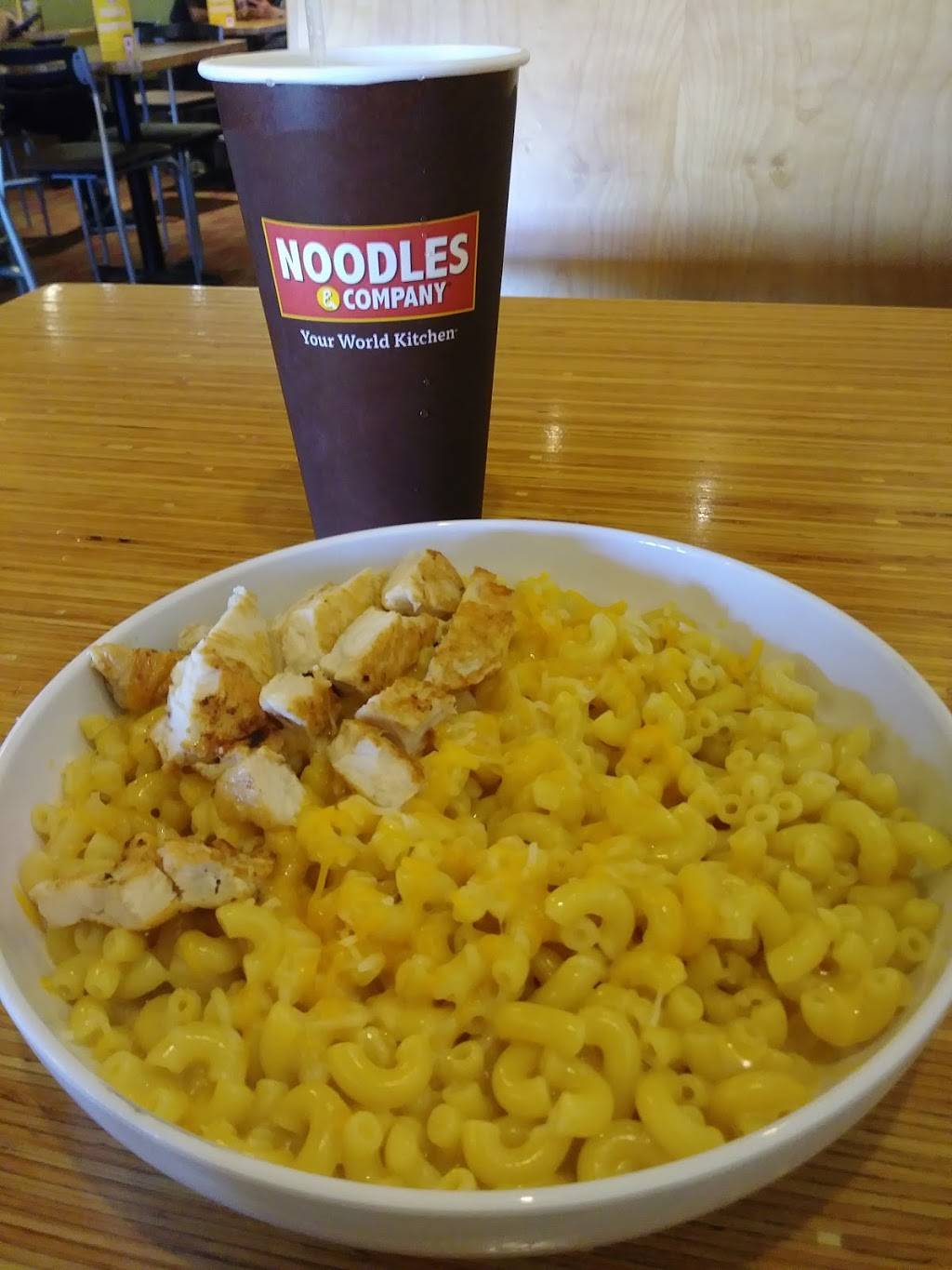 Noodles and Company | restaurant | 8781 N Port Washington Rd, Milwaukee, WI 53217, USA | 4145406601 OR +1 414-540-6601