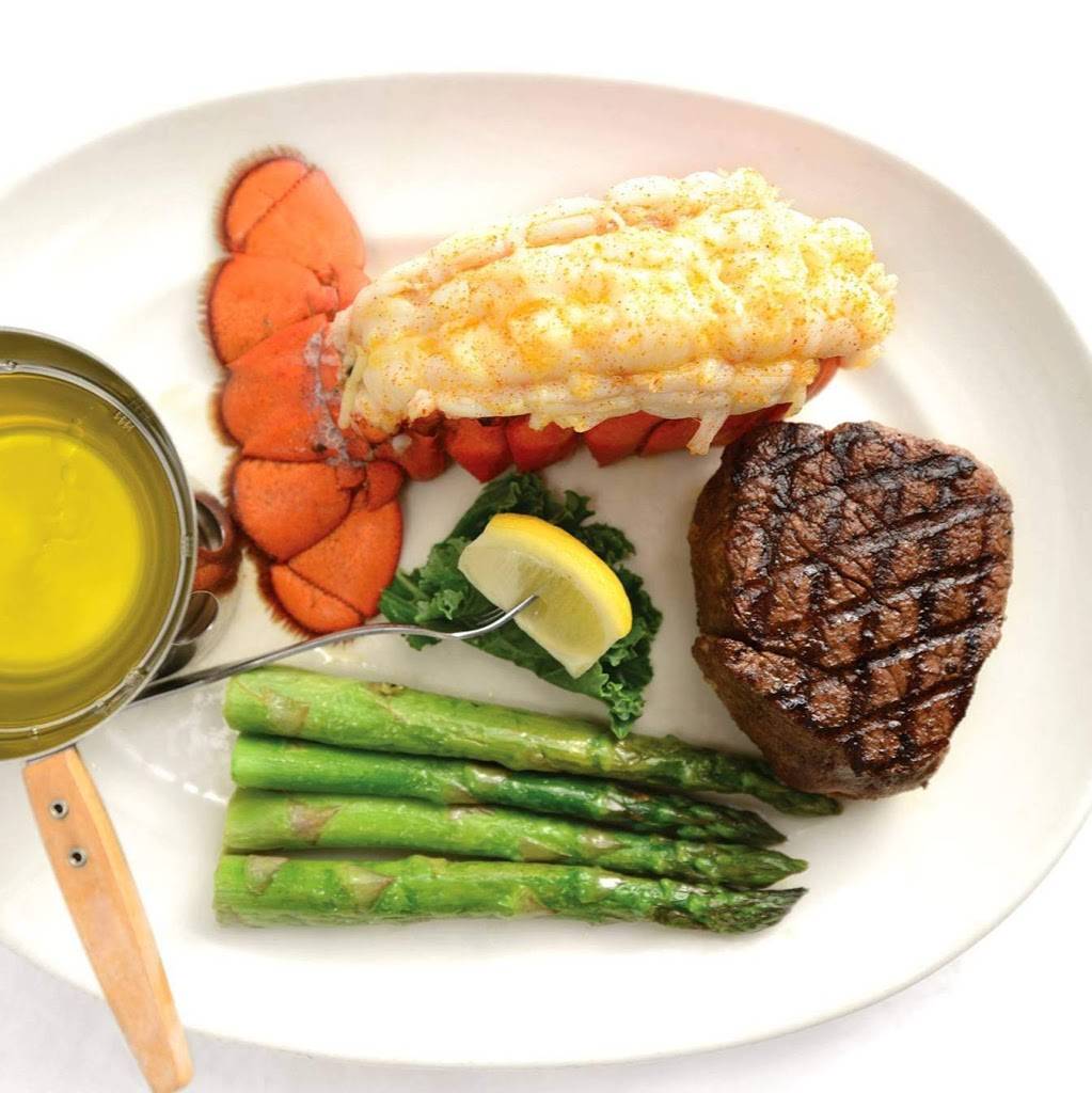 Connors Steak & Seafood | restaurant | 10076 Gulf Center Dr, Fort Myers, FL 33913, USA | 2392672677 OR +1 239-267-2677