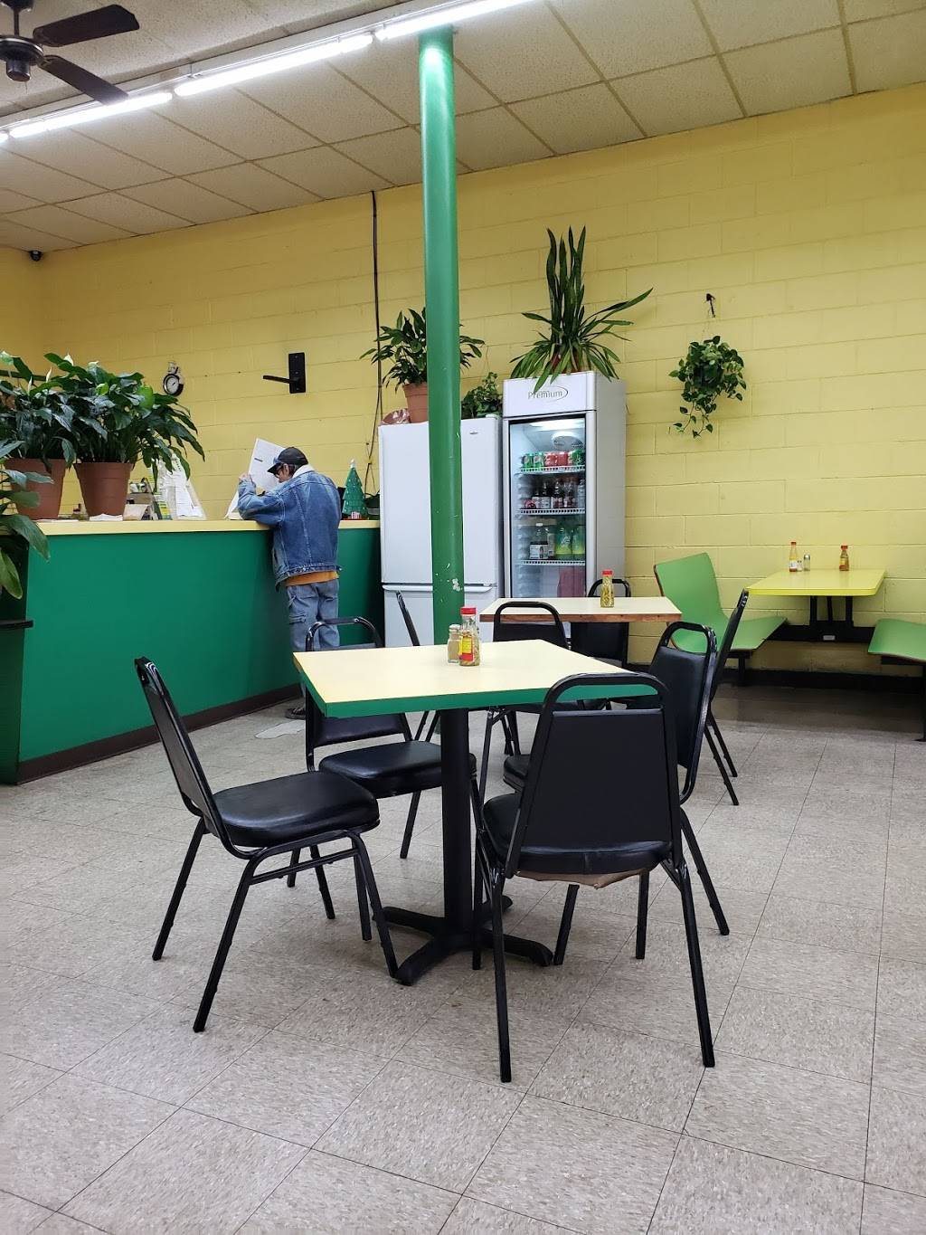 Serving Spoon | restaurant | 2109 Buena Vista Rd, Columbus, GA 31906, USA | 7063275856 OR +1 706-327-5856