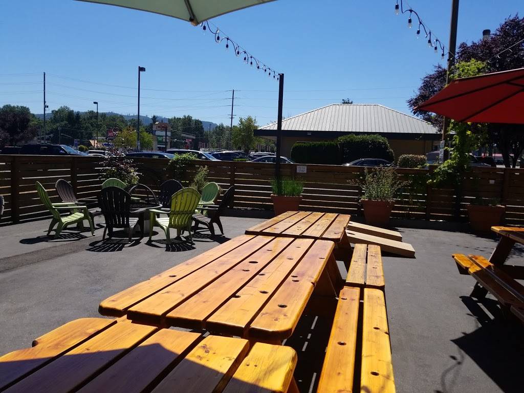 Route 2 Taproom | restaurant | 19837 US-2, Monroe, WA 98272, USA | 3608632036 OR +1 360-863-2036