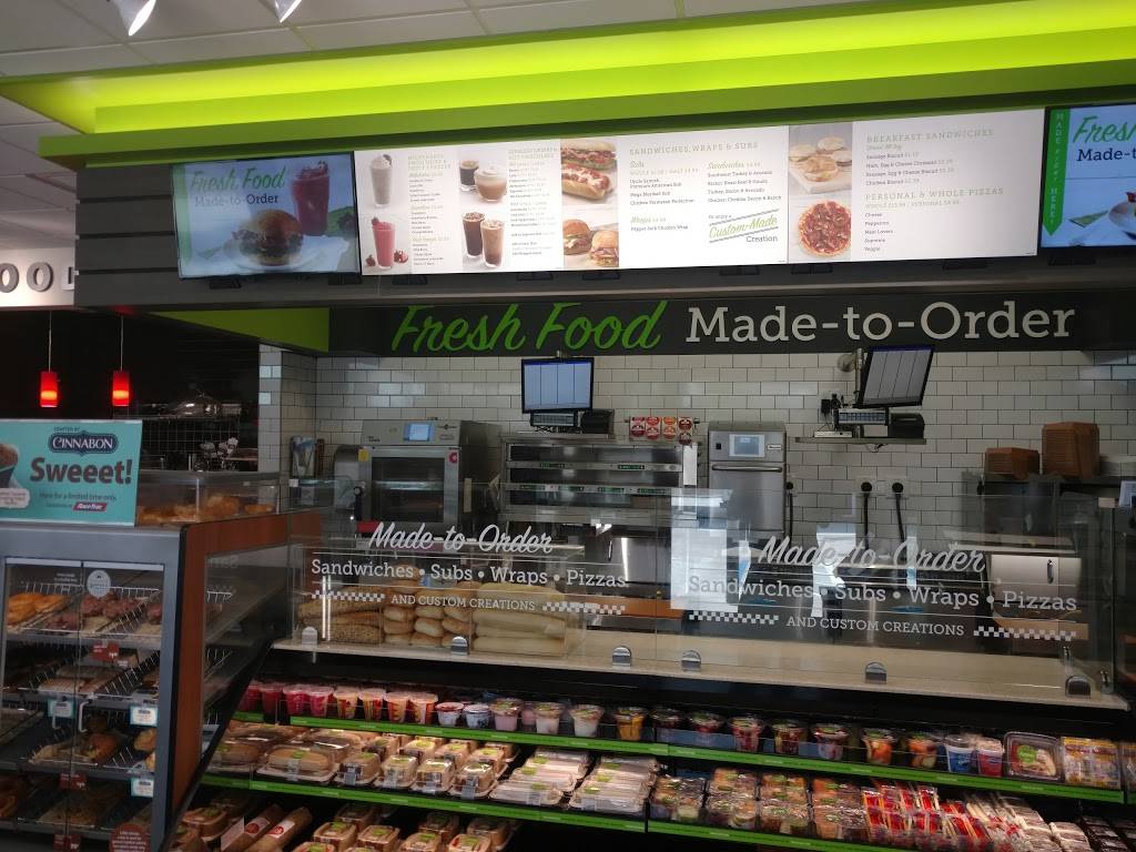 RaceTrac | bakery | 7235 University Blvd, Winter Park, FL 32792, USA | 4076733109 OR +1 407-673-3109