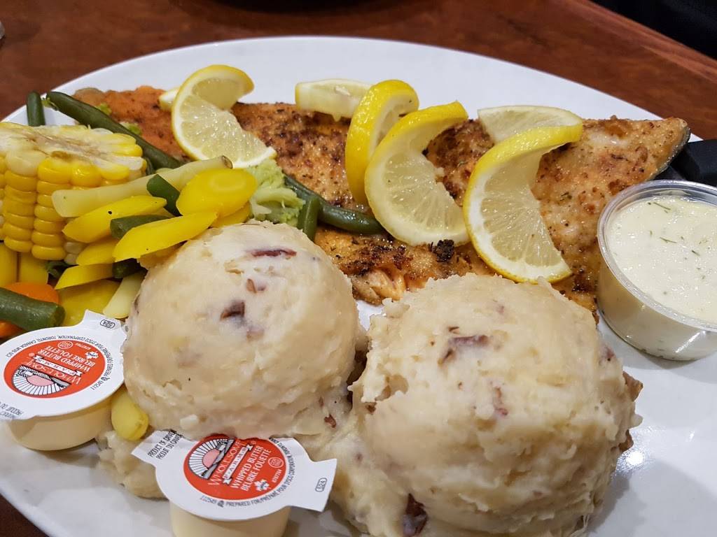 Fireside Deli & Family Restaurant | restaurant | 800 Ottawa St S, Kitchener, ON N2E 3M6, Canada | 5195811200 OR +1 519-581-1200