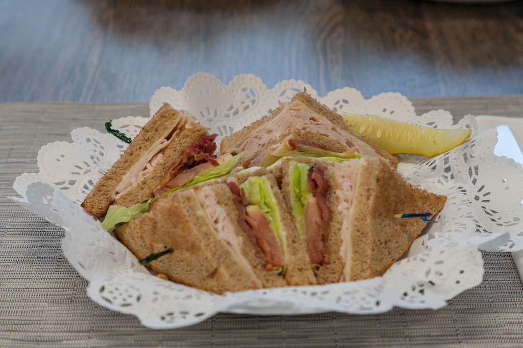 Colettes Cafe | cafe | 6411 Ivy Ln, Greenbelt, MD 20770, USA | 3014742042 OR +1 301-474-2042