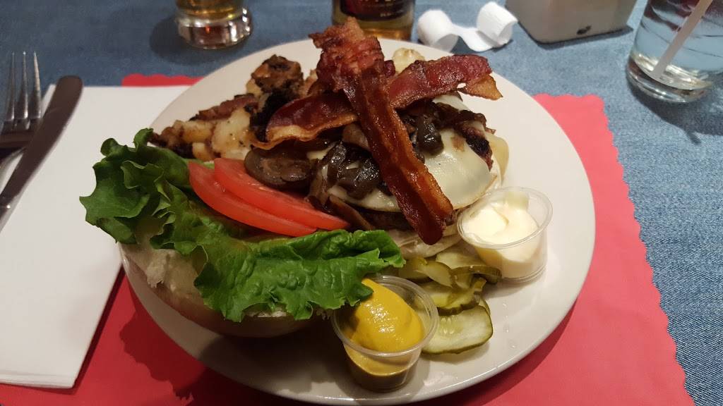 Tessaros American Bar & Hardwood Grill | restaurant | 4601 Liberty Ave, Pittsburgh, PA 15224, USA | 4126826809 OR +1 412-682-6809