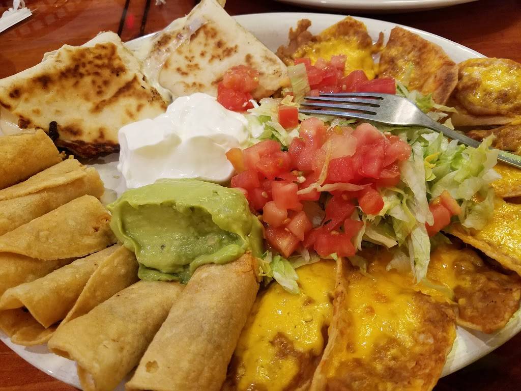 Vaqueros Mexican Restaurant | restaurant | 4402 Ayers St, Corpus Christi, TX 78415, USA | 3612995635 OR +1 361-299-5635