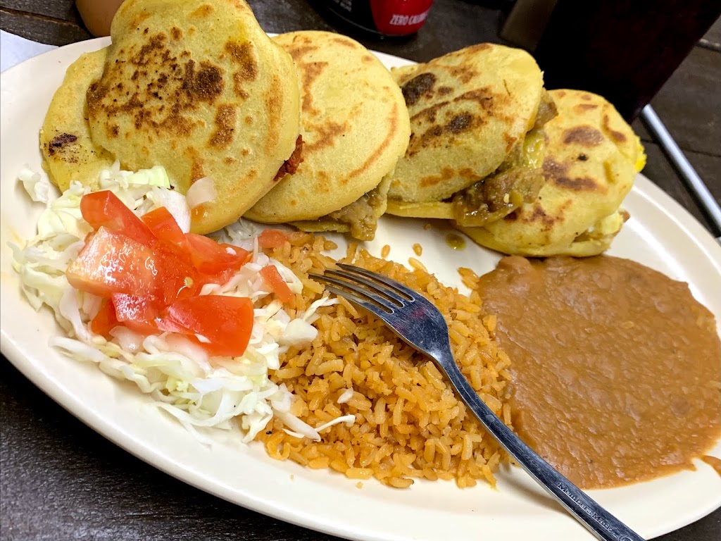 Gorditas Y Mas | restaurant | 405 N Veterans Blvd, Pharr, TX 78577, USA | 9566011711 OR +1 956-601-1711