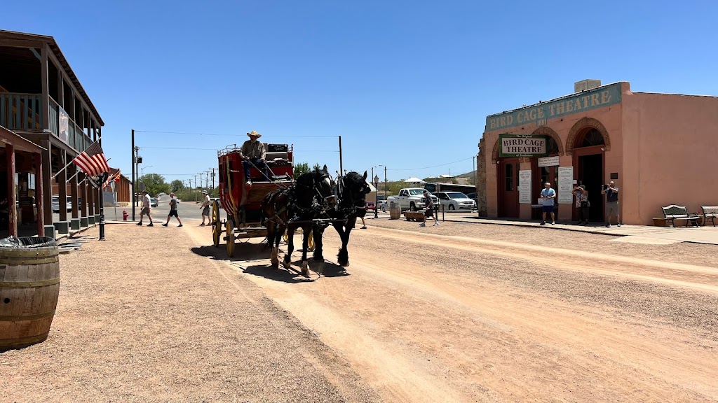 Doc Hollidays Saloon | restaurant | 517 E Allen St, Tombstone, AZ 85638, USA | 5204572247 OR +1 520-457-2247