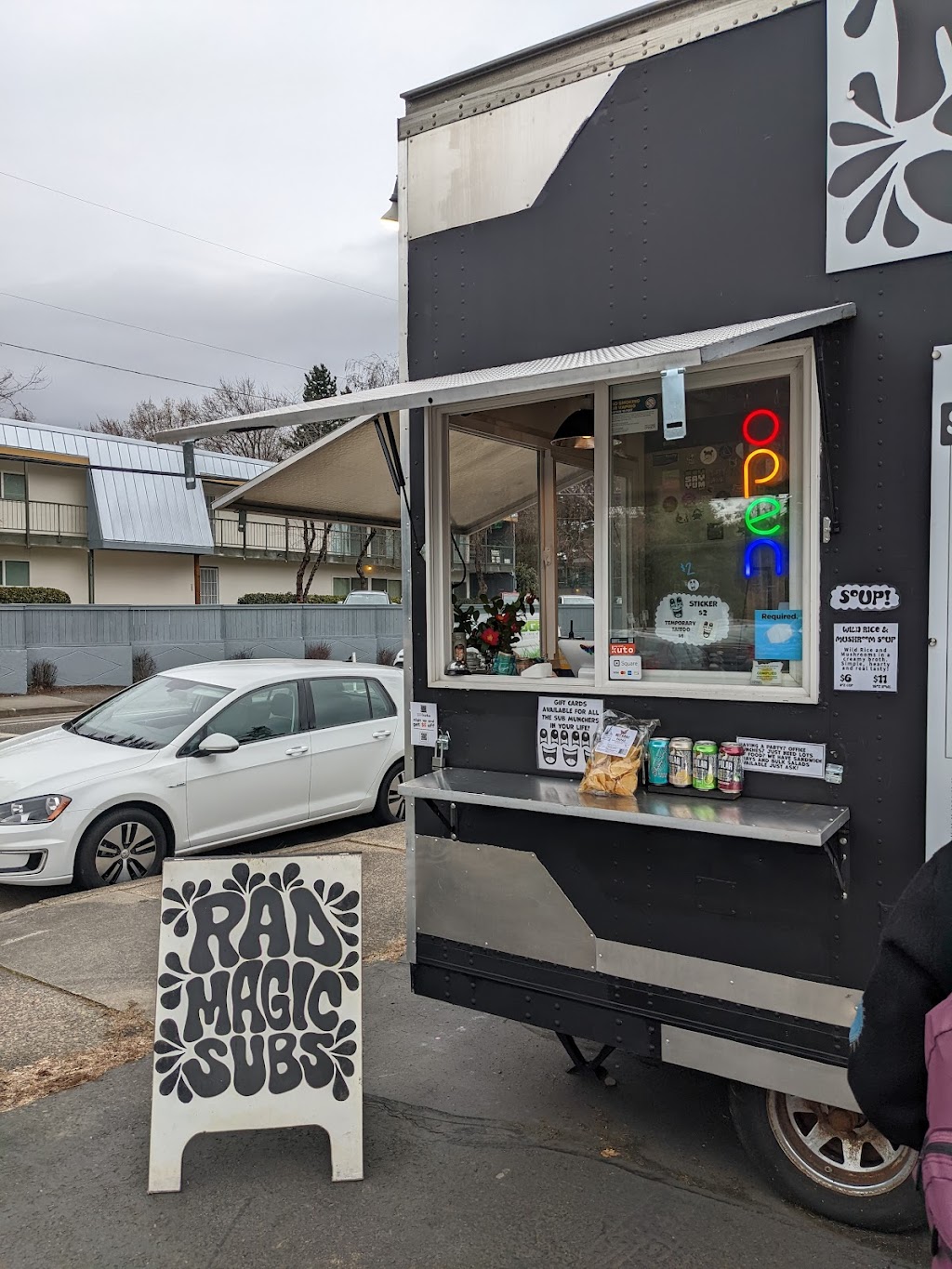 Rad Magic Subs | restaurant | 11150 NE Weidler St, Portland, OR 97220, USA | 9712568422 OR +1 971-256-8422