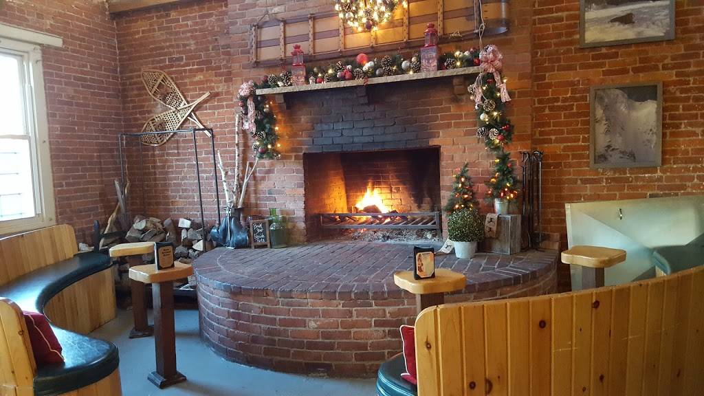 The Tipsy Toboggan | restaurant | 75 Ferry St, Fall River, MA 02721, USA | 5085670550 OR +1 508-567-0550