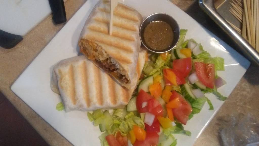 Ma & Pas cafe | restaurant | 53 Dundas St E, Napanee, ON K7R 1H7, Canada | 6134530890 OR +1 613-453-0890