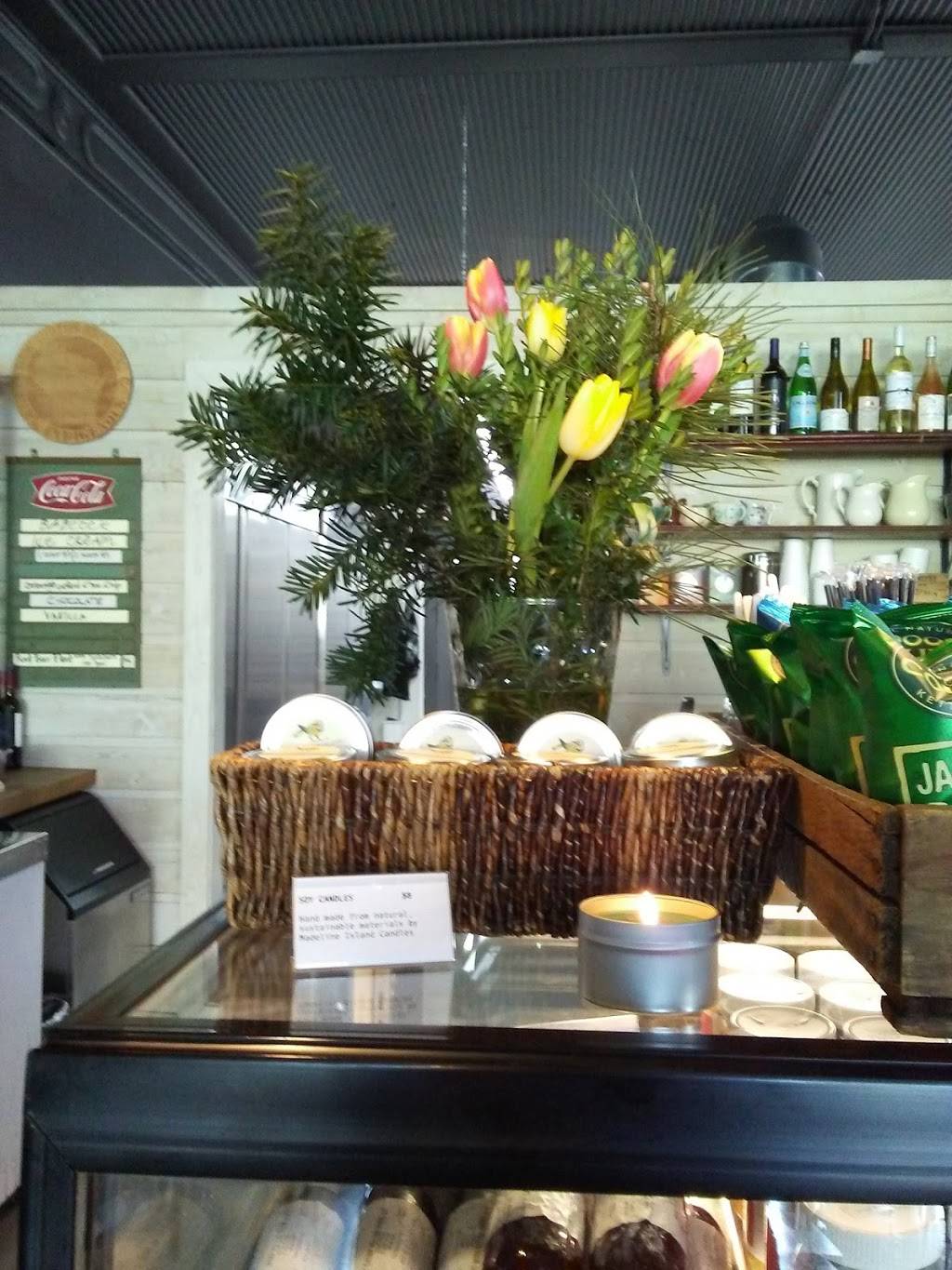 Sunn Cafe | cafe | 201 E Main St, Mt Horeb, WI 53572, USA | 6084377866 OR +1 608-437-7866