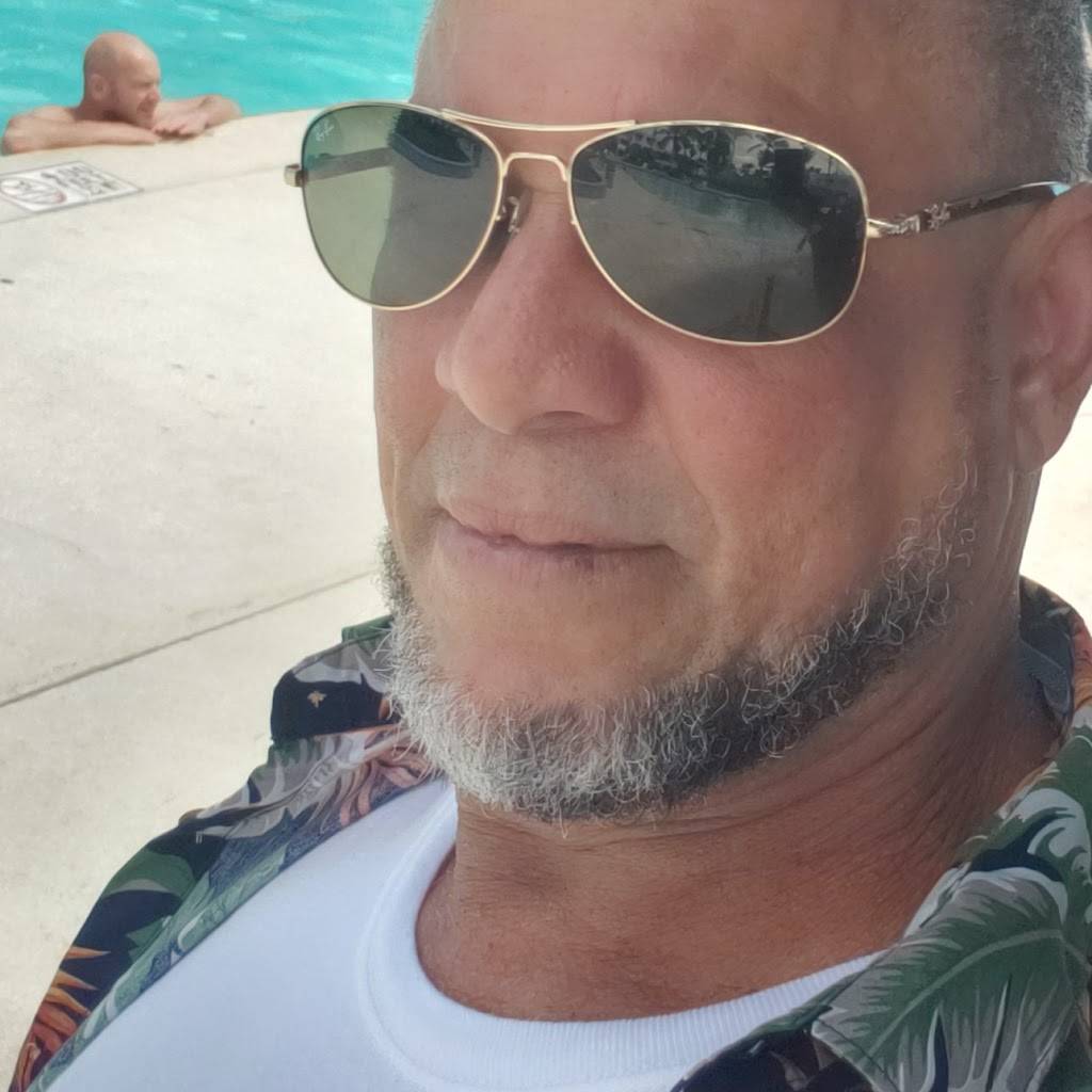 La Pantera Negra | restaurant | 3301 NW 28th St, Miami, FL 33142, USA | 3056389418 OR +1 305-638-9418