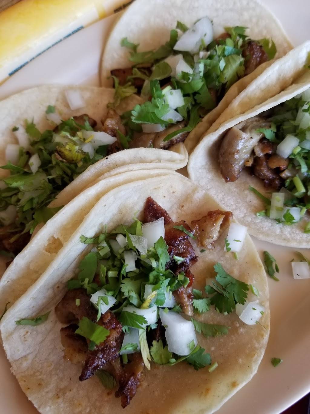 Santo Domingo Taqueria | restaurant | 5447 NE 42nd Ave, Portland, OR 97218, USA | 5032848446 OR +1 503-284-8446