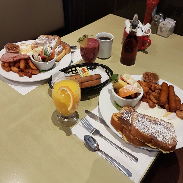 Matinée Déjeuner Dîner | restaurant | 85 Boulevard Brien, Repentigny, QC J6A 8B6, Canada | 4505828092 OR +1 450-582-8092