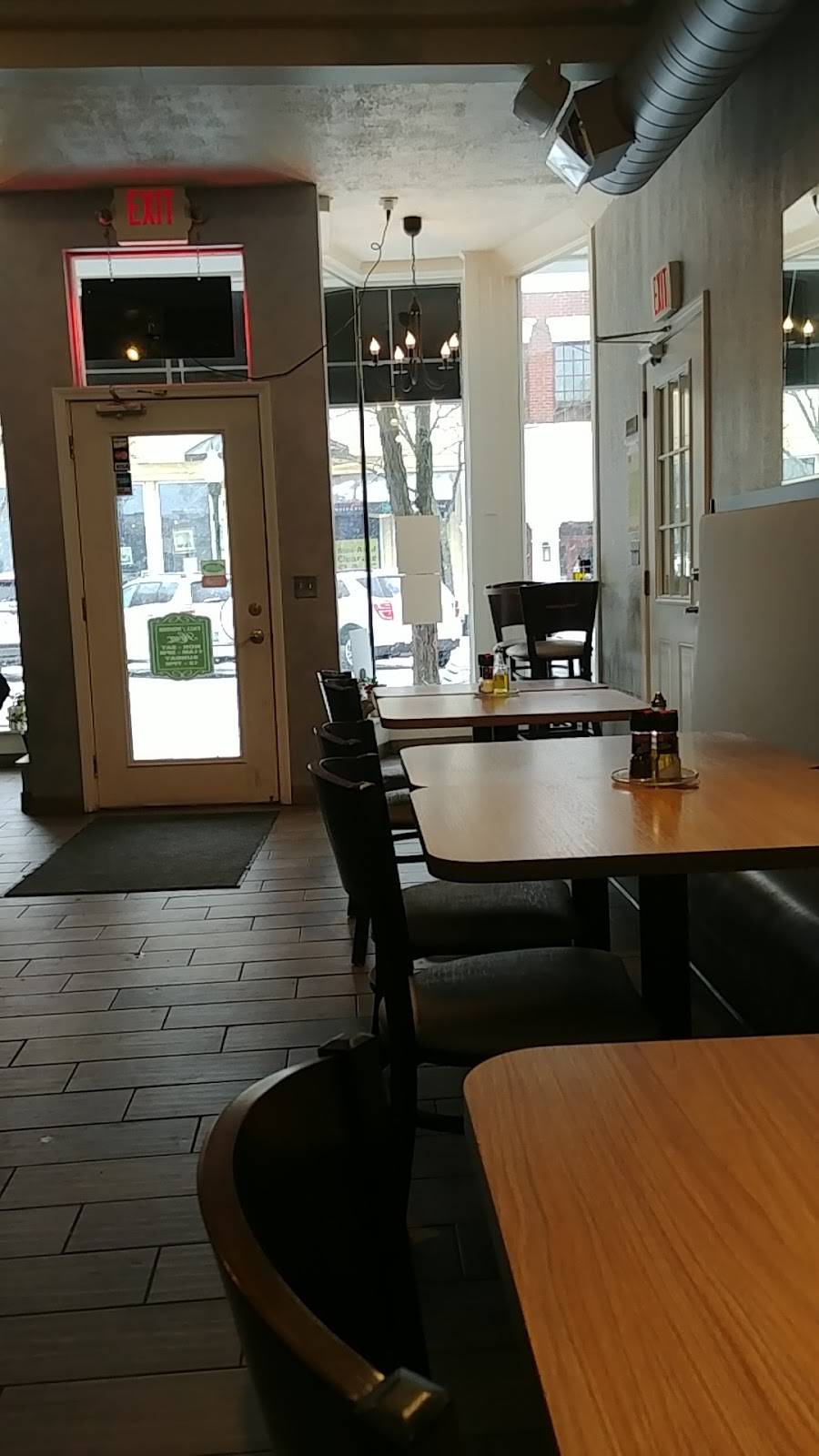 Simply Fresh Mediterranean Grill | restaurant | 838 Penniman Ave, Plymouth, MI 48170, USA | 7343357720 OR +1 734-335-7720