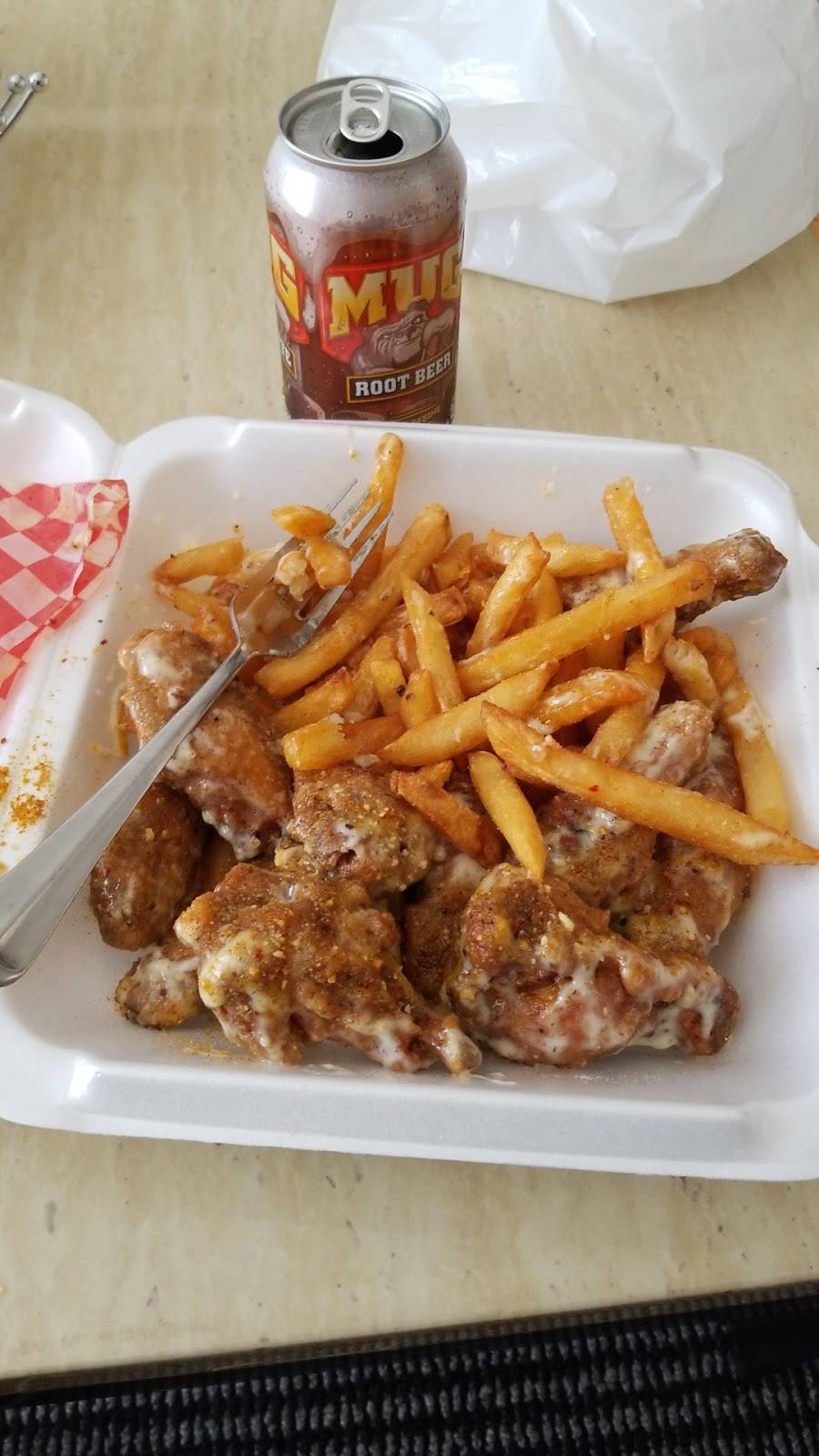 Wing House | restaurant | 320 Water St, Peterborough, ON K9J 3C7, Canada | 7058747555 OR +1 705-874-7555
