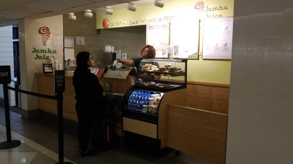 Jamba Juice | restaurant | Terminal D adjacent to Gate D, 6, Philadelphia, PA 19153, USA | 2153652589 OR +1 215-365-2589