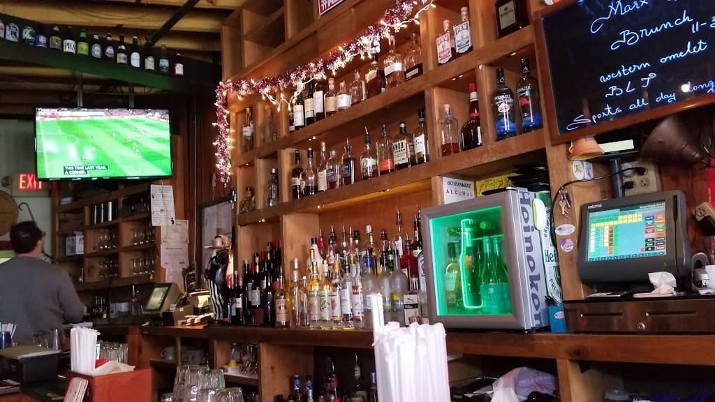 Marx Cafe Revolutionary Cuisine | restaurant | 3203 Mt Pleasant St NW, Washington, DC 20010, USA | 2025187600 OR +1 202-518-7600