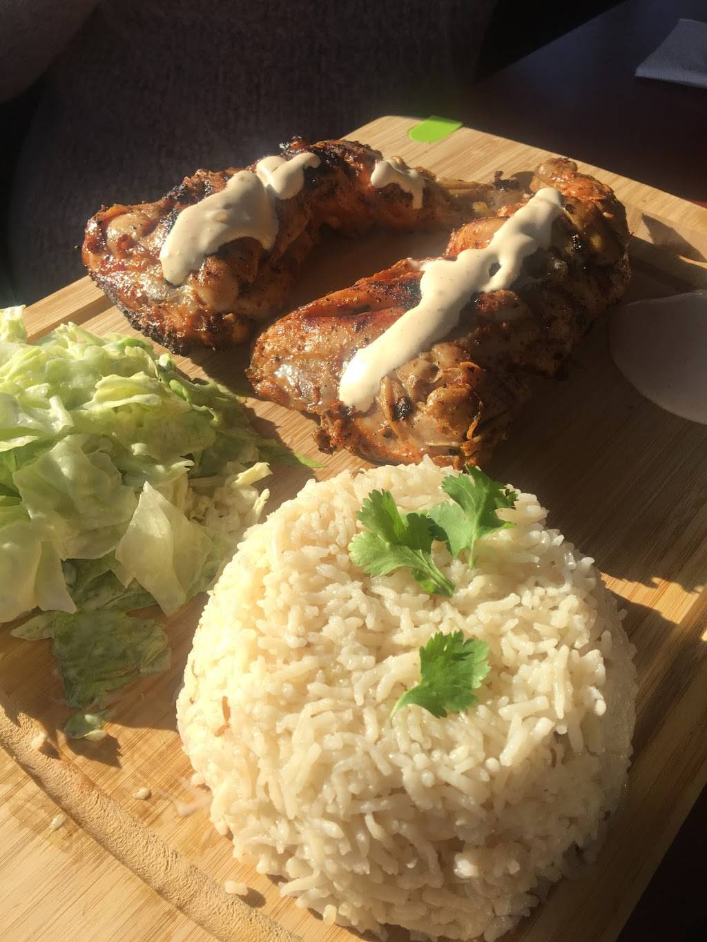 Benazir Restaurant & Grill | restaurant | 2328 Kingston Rd, Scarborough, ON M1N 1V2, Canada | 4036810878 OR +1 403-681-0878