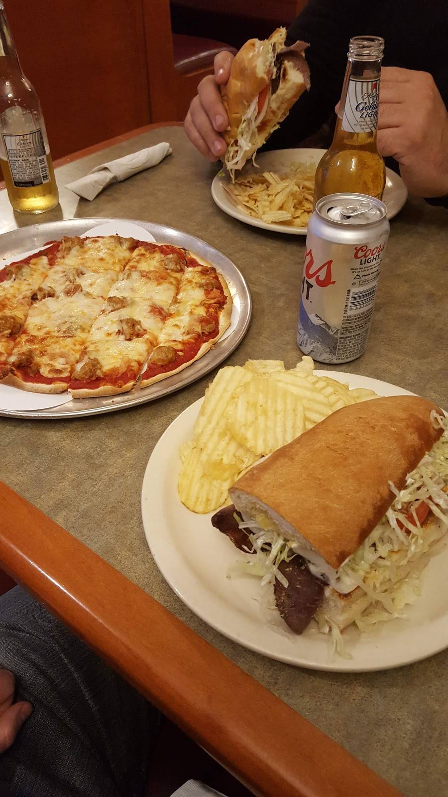 Carbones Pizzeria | restaurant | 1665 Yankee Doodle Rd, Eagan, MN 55121, USA | 6514526000 OR +1 651-452-6000