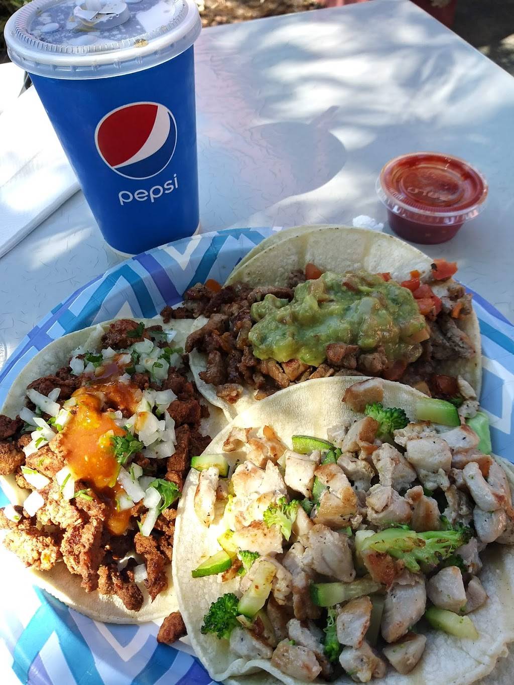 Jaliscos Mexican Food | restaurant | 1800 Mendocino Ave, Santa Rosa, CA 95401, USA | 7075767332 OR +1 707-576-7332