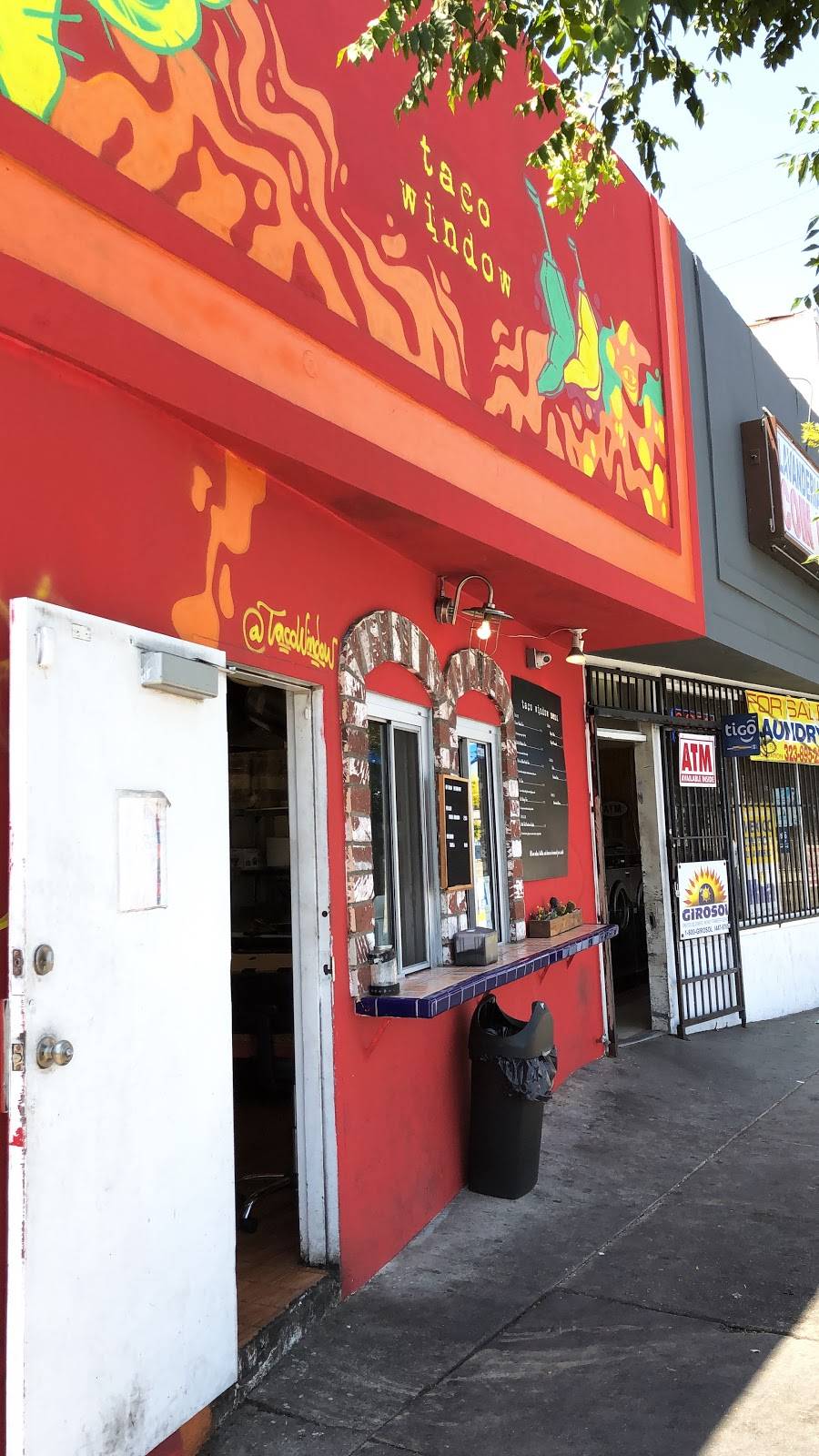 Taco Window | restaurant | 2622 W Jefferson Blvd, Los Angeles, CA 90018, USA | 3233739671 OR +1 323-373-9671