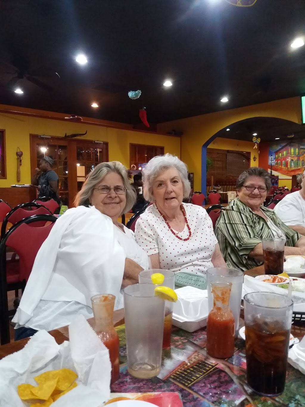 Las Cazuelas Mexican Grill | restaurant | 1122B Manhattan Blvd, Harvey, LA 70058, USA | 5042675430 OR +1 504-267-5430