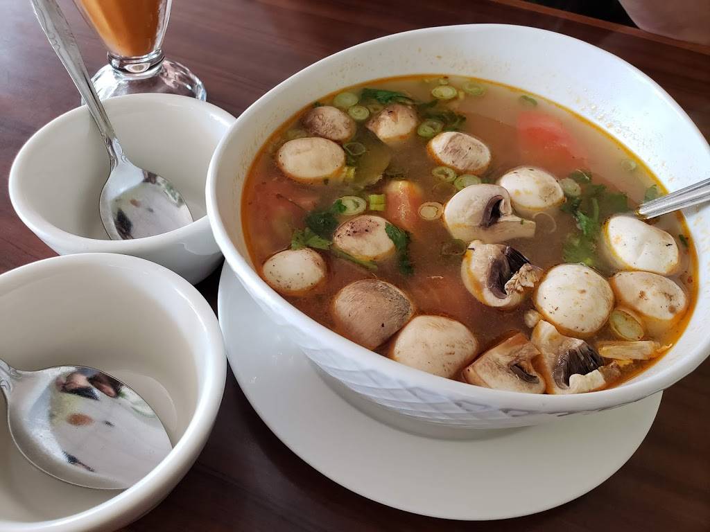 Sa Wad Dee Thai Restaurant | restaurant | 12200 San Pablo Ave, Richmond, CA 94805, USA | 5102325542 OR +1 510-232-5542