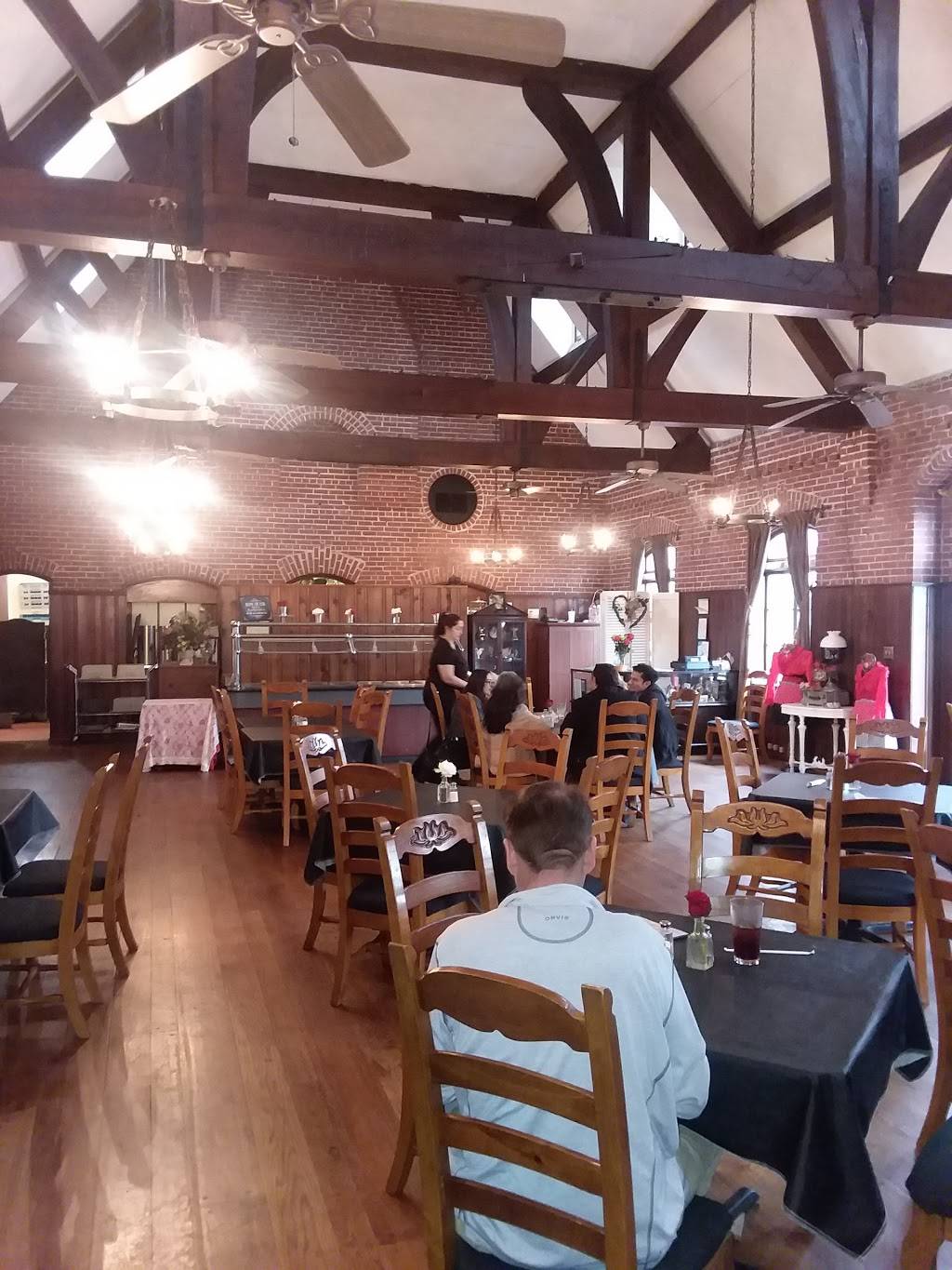 Sweet Ps | restaurant | 205 Central Ave, Trion, GA 30753, USA | 7066960116 OR +1 706-696-0116