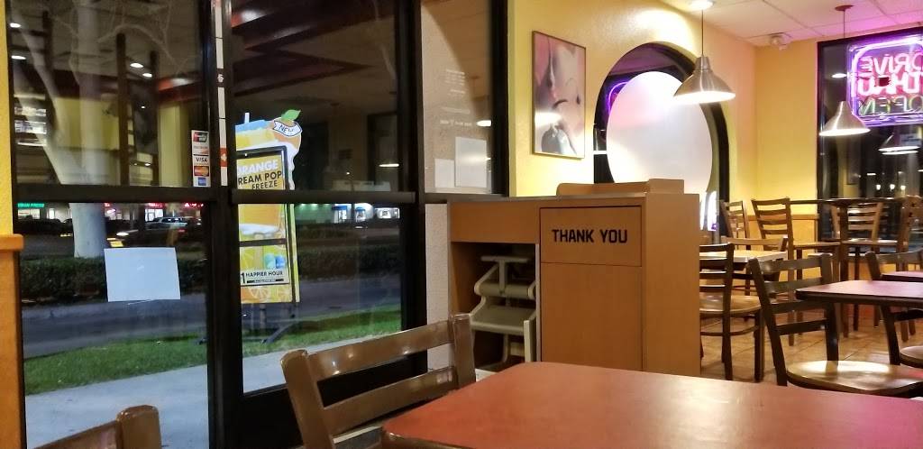 Taco Bell | meal takeaway | 7878 Valley View St, Buena Park, CA 90620, USA | 7149945331 OR +1 714-994-5331