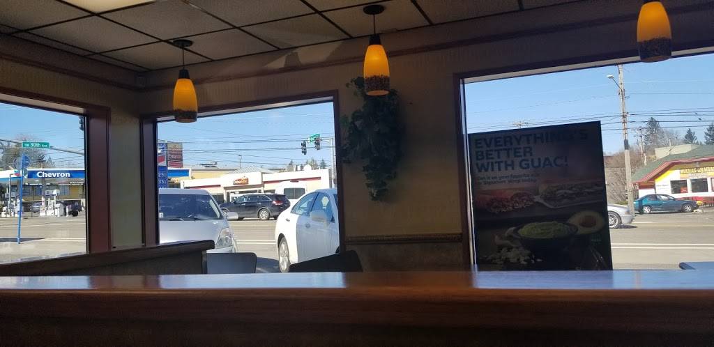 Subway | restaurant | 8952 SW Barbur Blvd, Portland, OR 97219, USA | 5032450337 OR +1 503-245-0337