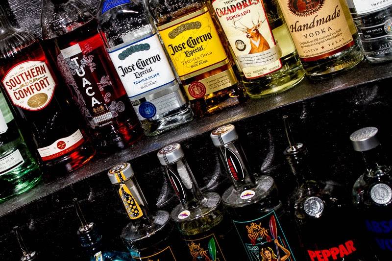 Wylers Pub & Grill | restaurant | 2385 W 27th St #513, Greeley, CO 80634, USA | 9705064000 OR +1 970-506-4000