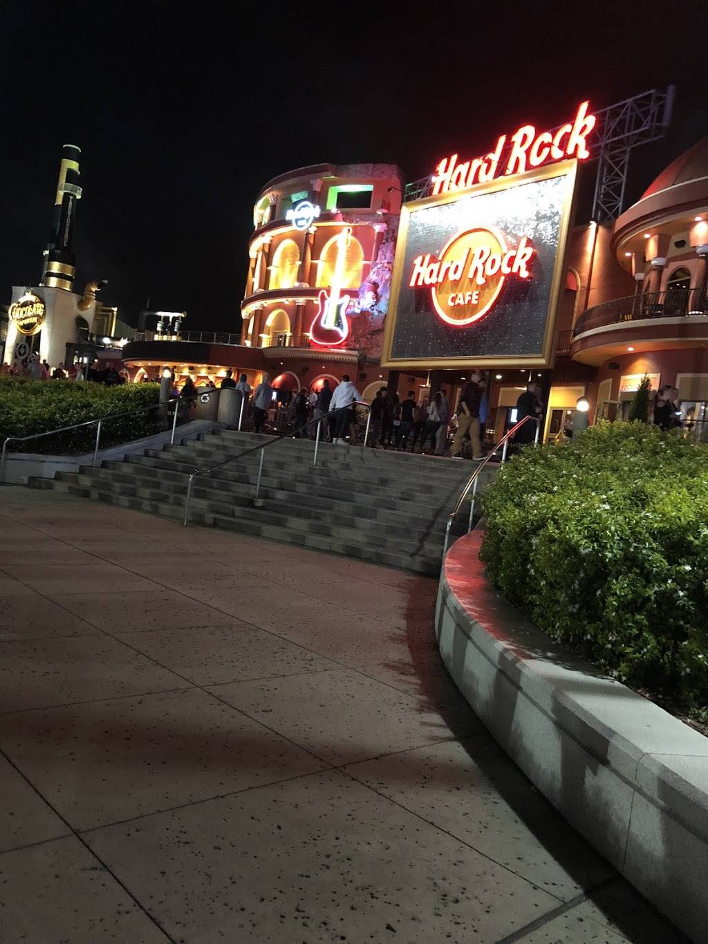 Hard Rock Live | cafe | 6050 Universal Blvd, Orlando, FL 32819, USA | 4073515483 OR +1 407-351-5483