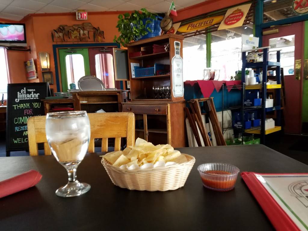 Mamasitas Restaurant | restaurant | 1121 NW 63rd St, Nichols Hills, OK 73116, USA | 4058480541 OR +1 405-848-0541