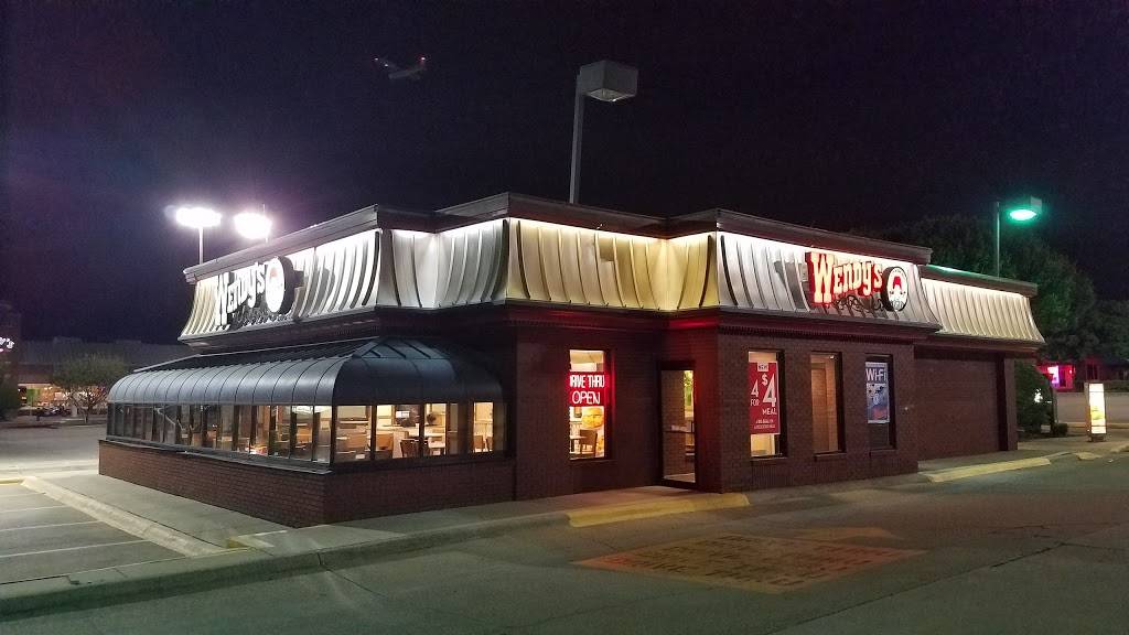 Wendys | restaurant | 2655 Midway Rd, Carrollton, TX 75006, USA | 9727334218 OR +1 972-733-4218
