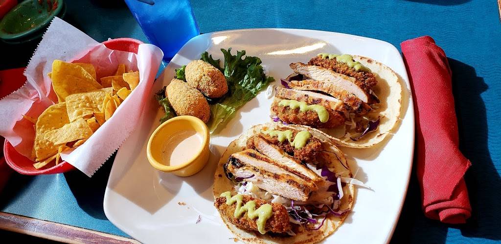 Serranos Cocina y Cantina | restaurant | 9500 S IH 35 Frontage Rd, Austin, TX 78748, USA | 5122807770 OR +1 512-280-7770