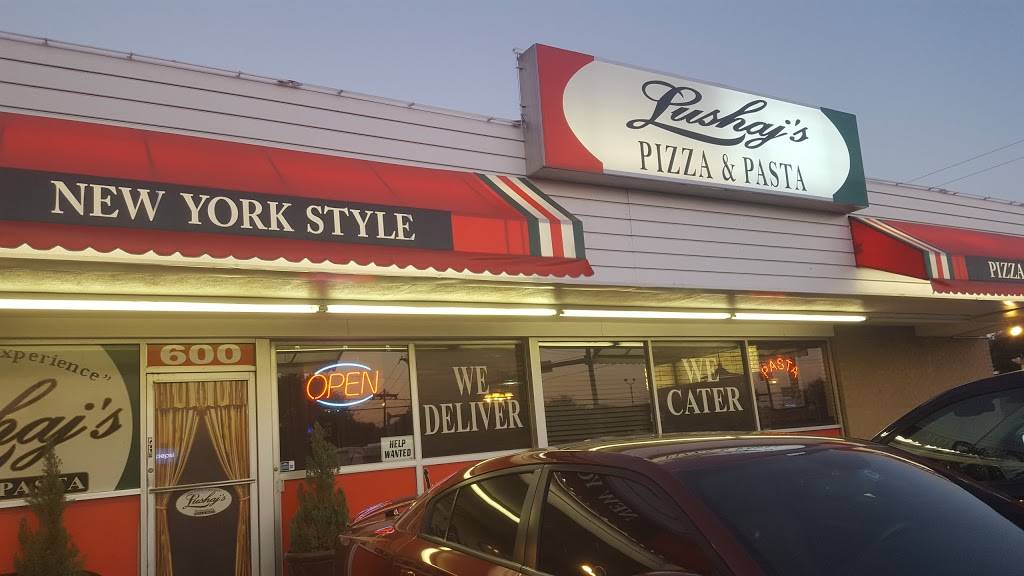Lushajs Pizza & Pasta | restaurant | 600 N Industrial Blvd, Euless, TX 76039, USA | 8176844004 OR +1 817-684-4004
