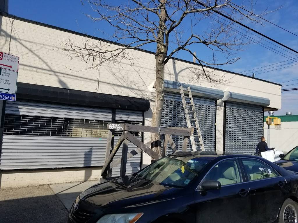 New Cheung Chow | restaurant | 2011 New Haven Ave, Far Rockaway, NY 11691, USA | 7184717795 OR +1 718-471-7795