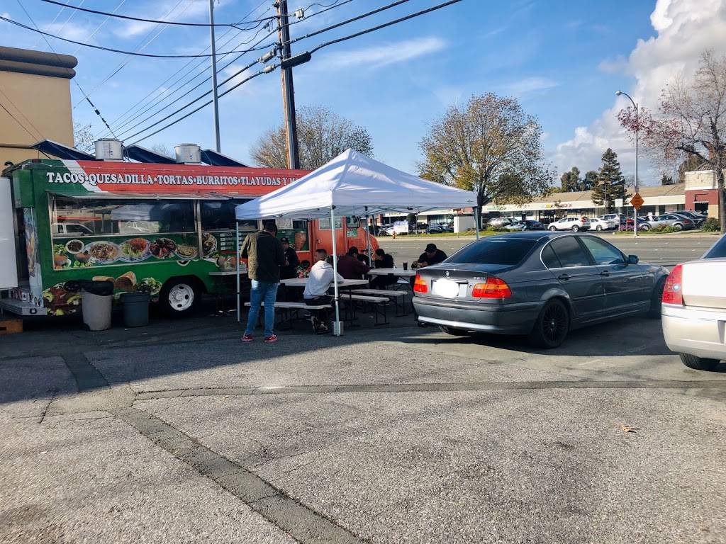 Tacos y Tlayudas el Ejuteco | restaurant | 11 Dempsey Rd, Milpitas, CA 95035, USA | 4087102302 OR +1 408-710-2302