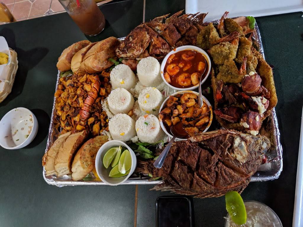 Fabulosos Mariscos A La Antigua | restaurant | 2115 S Garnett Rd, Tulsa, OK 74129, USA | 9186199969 OR +1 918-619-9969