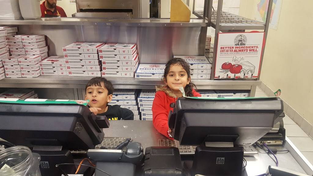 Papa Johns Pizza | restaurant | 712 NJ-35, Neptune City, NJ 07753, USA | 7327748800 OR +1 732-774-8800