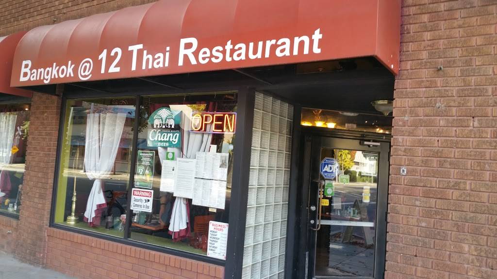 Bangkok@12 Thai | restaurant | 900 12th St, Sacramento, CA 95814, USA | 9164435588 OR +1 916-443-5588