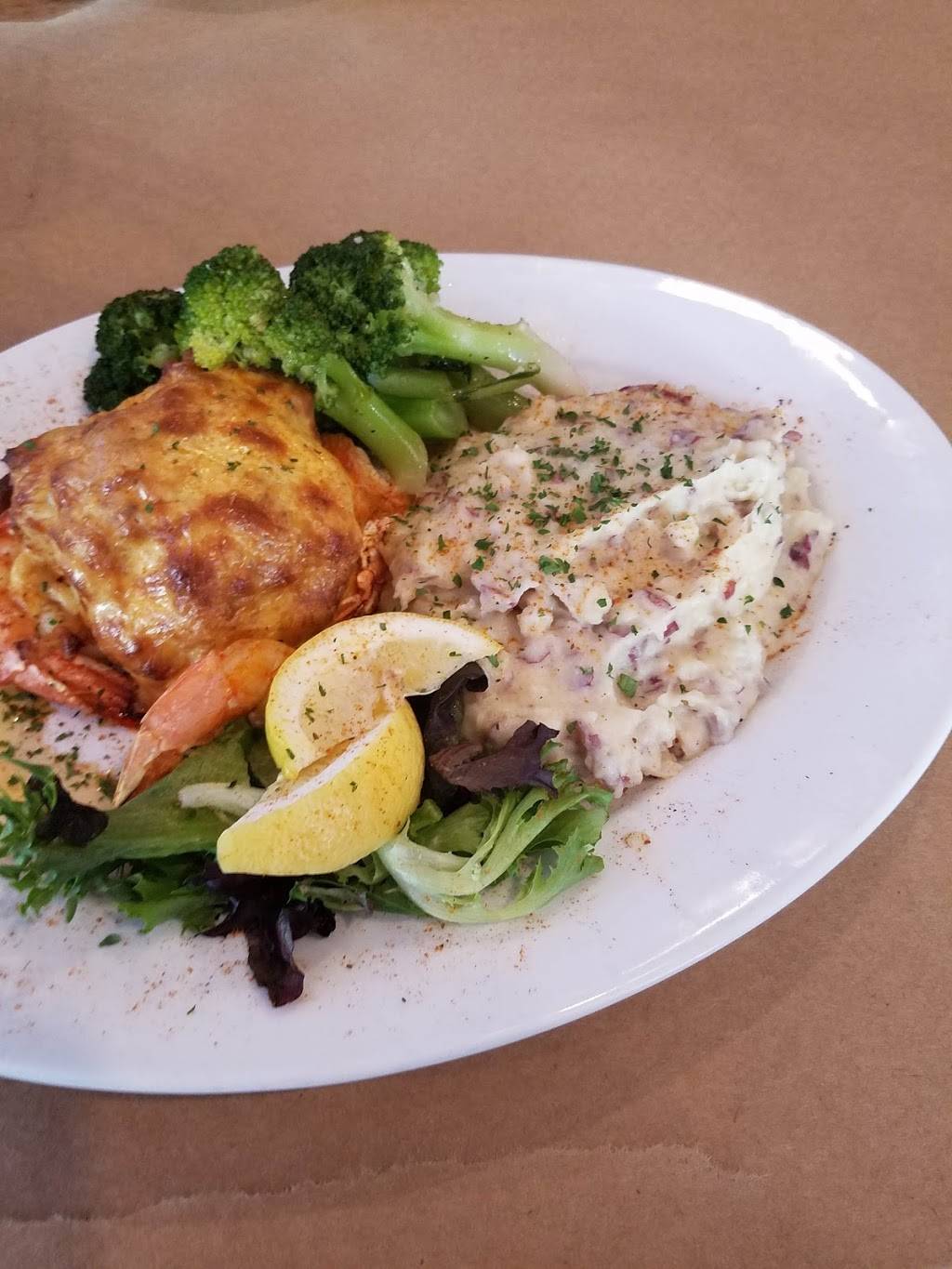 Maryland Mallet Restaurant & Smokehouse Pub | restaurant | 2820 Littlestown Pike, Westminster, MD 21158, USA | 4103468000 OR +1 410-346-8000