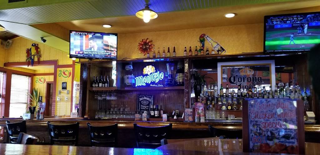 La Fiesta Grande Mexican Restaurant | restaurant | 10916 Black Dog Ln, Charlotte, NC 28214, USA | 7045953632 OR +1 704-595-3632