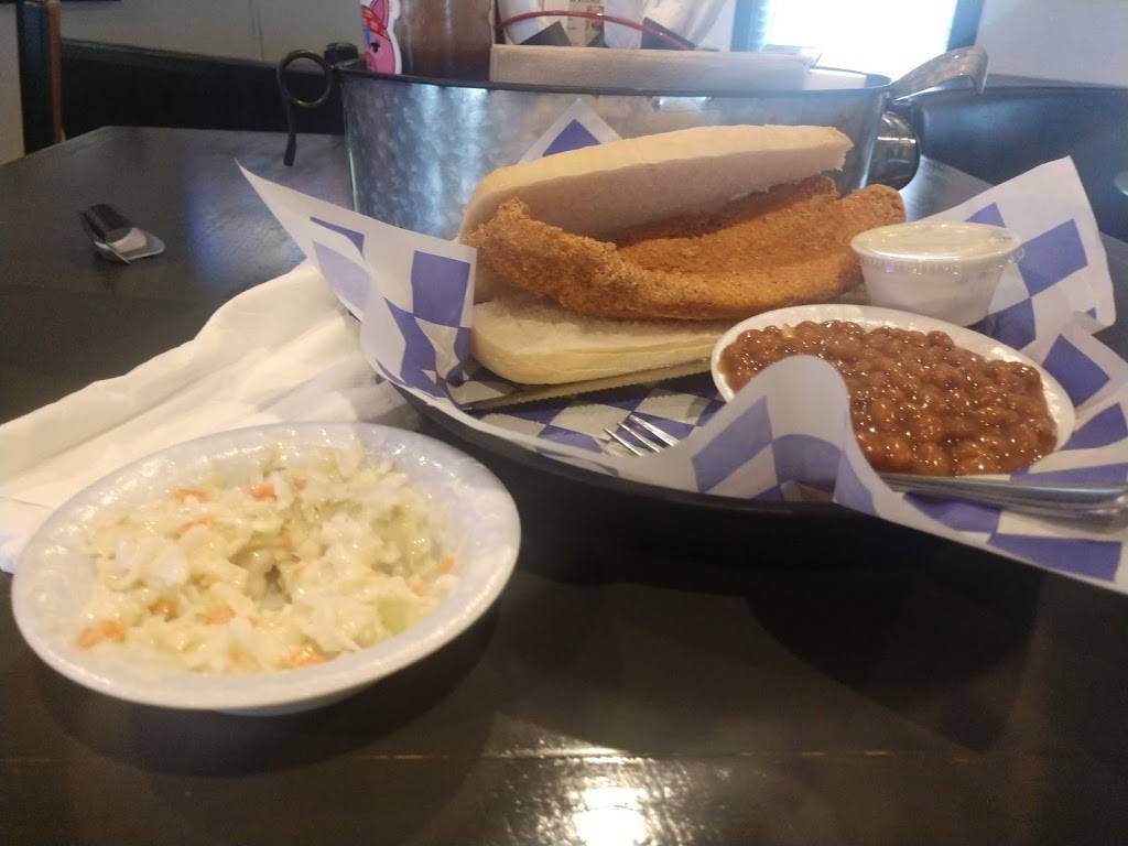 Grumpys Smokehouse | restaurant | 7335 Cox Dr, Carterville, IL 62918, USA | 6189972272 OR +1 618-997-2272