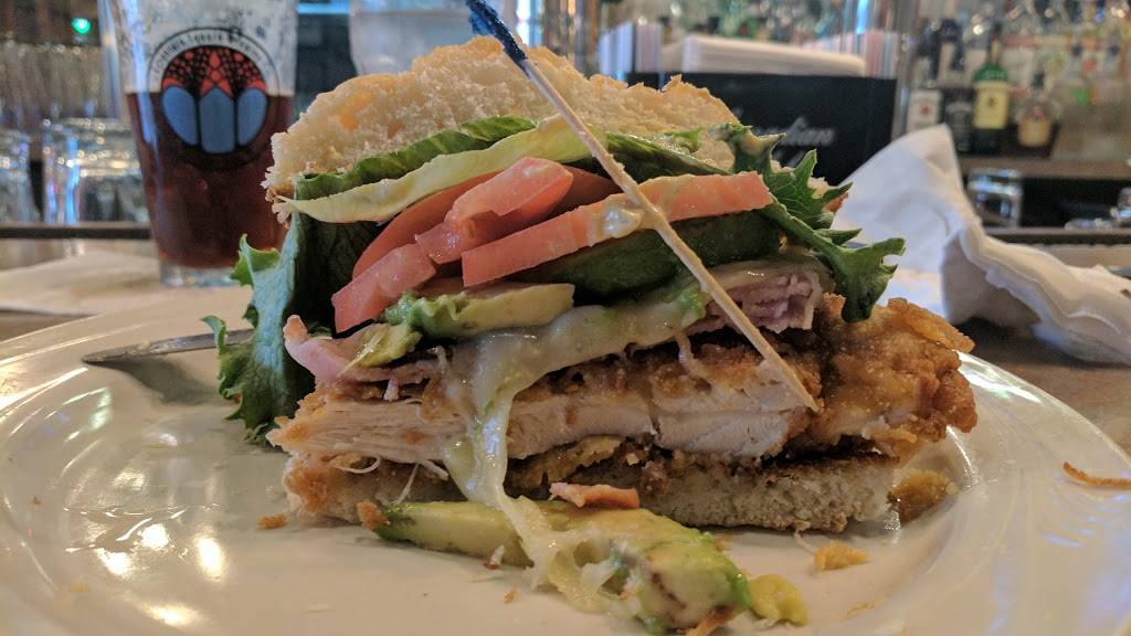 Sahms Place | restaurant | 2411 E 65th St, Indianapolis, IN 46220, USA | 3172021577 OR +1 317-202-1577