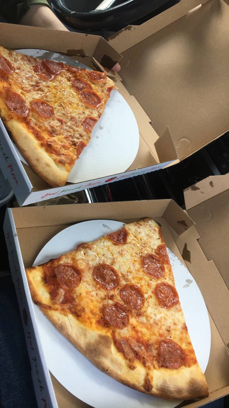 Richies Pizza & Hot Dogs | restaurant | 844 E Olive Ave, Fresno, CA 93728, USA | 5594410067 OR +1 559-441-0067