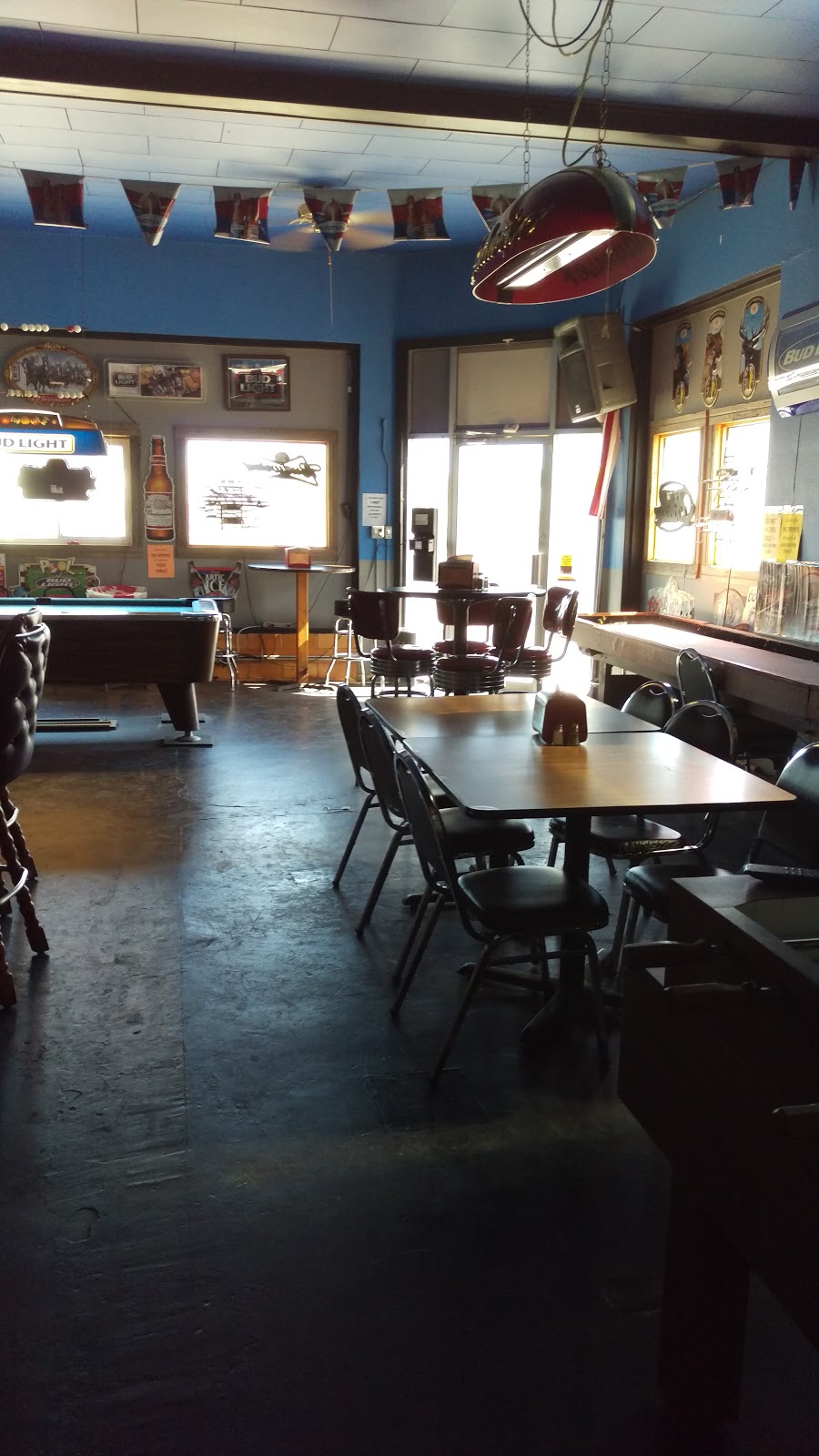 The Hitchin Post | restaurant | 901 Main St, Hoxie, KS 67740, USA | 7856577711 OR +1 785-657-7711