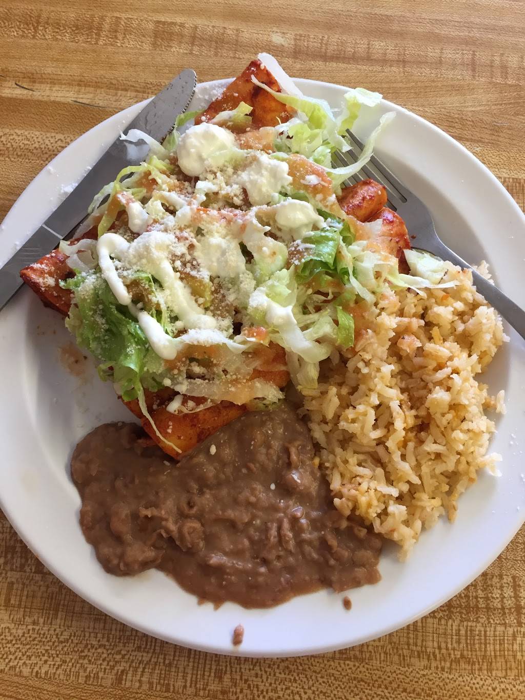 Yeyas Restaurant | restaurant | 1816 E 1st St, Los Angeles, CA 90033, USA | 3232644245 OR +1 323-264-4245